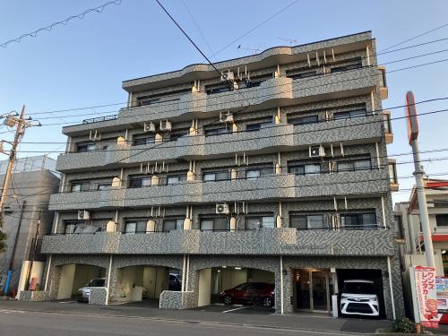 ビッグヴァン平塚松風町